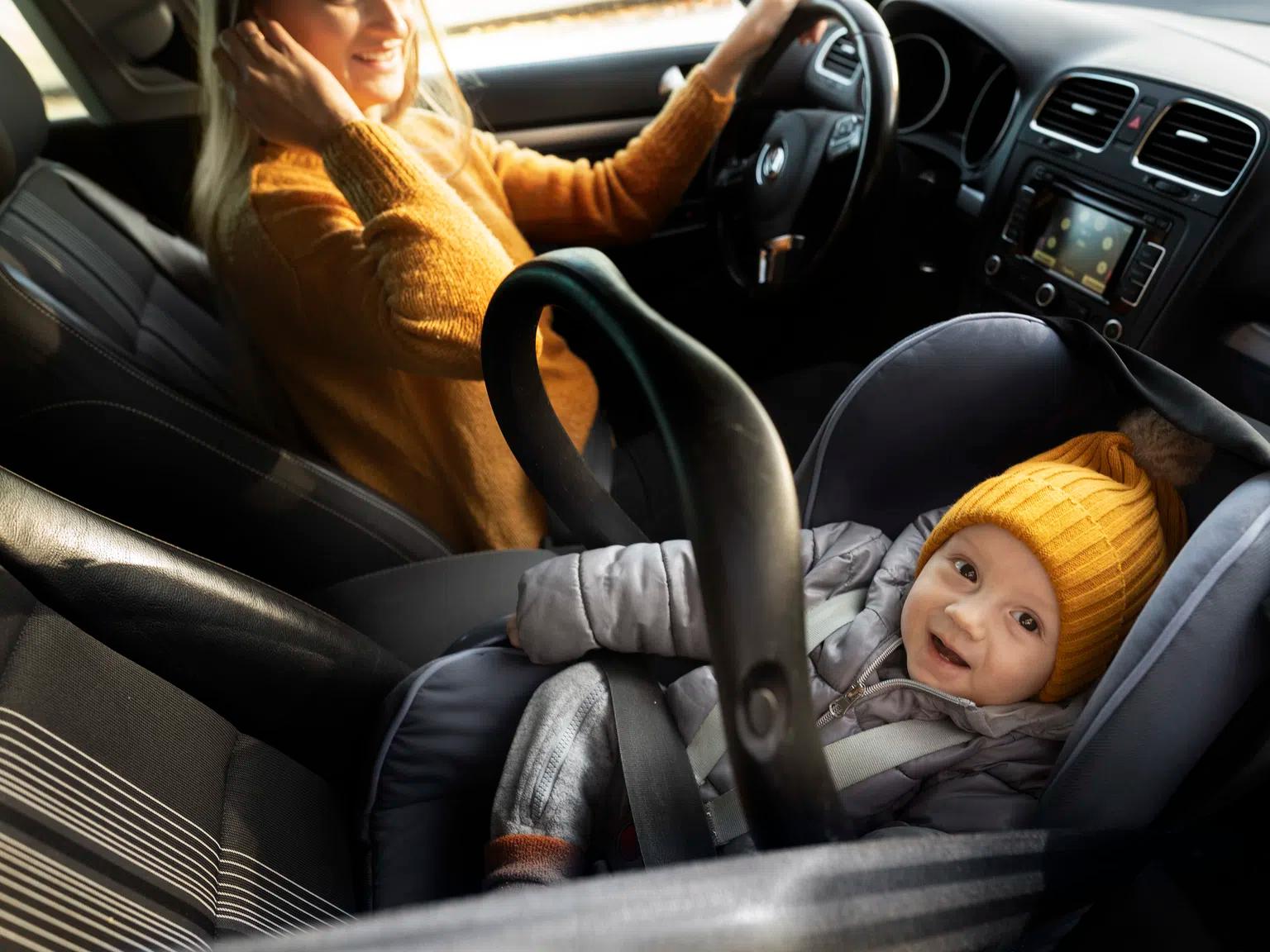 Инцидентите се увеличават и никой не е застрахован: Защо е важно да обезопасим детето си в колата