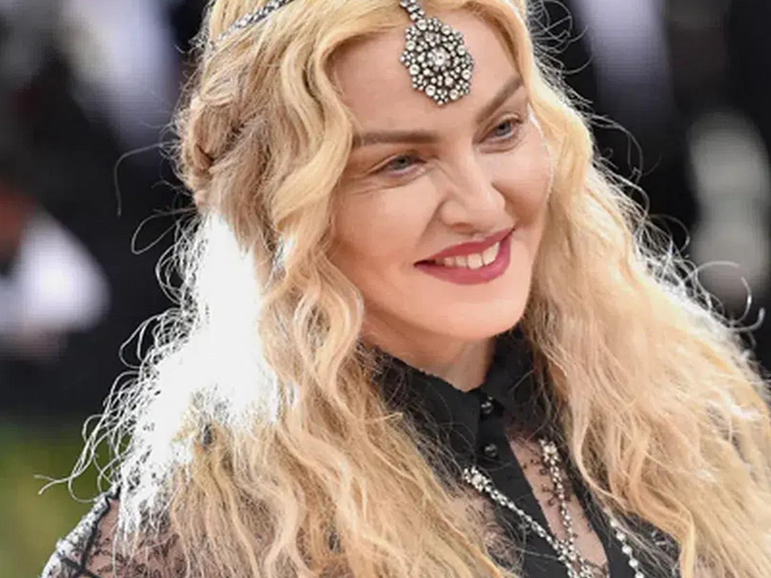 Мадона с огромен гаф на концерт: Направи странна забележка на инвалид