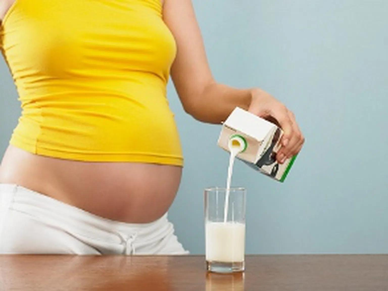 Млякото през бременността укрепва здравето на децата