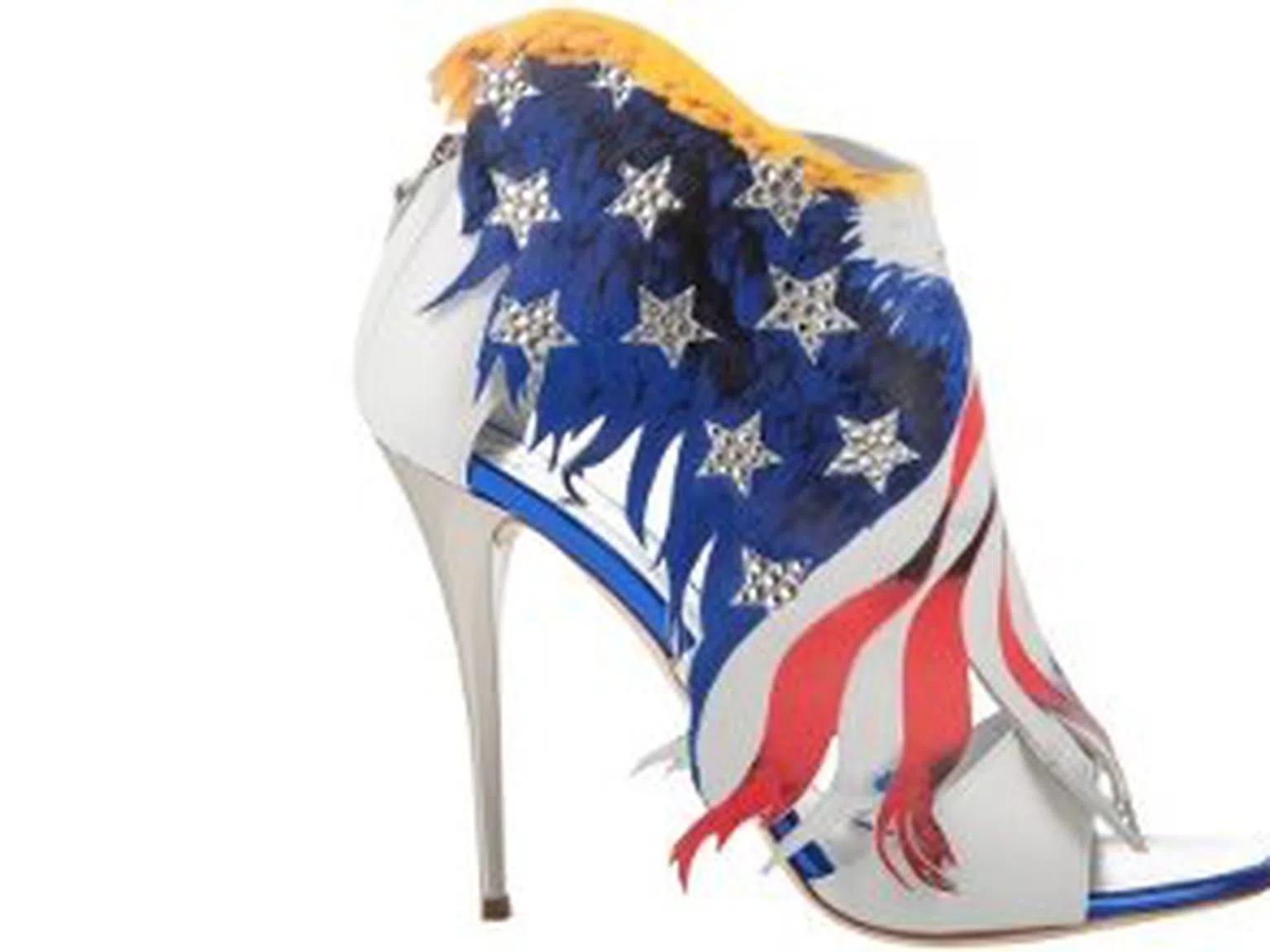 Носете американското знаме на… обувките си