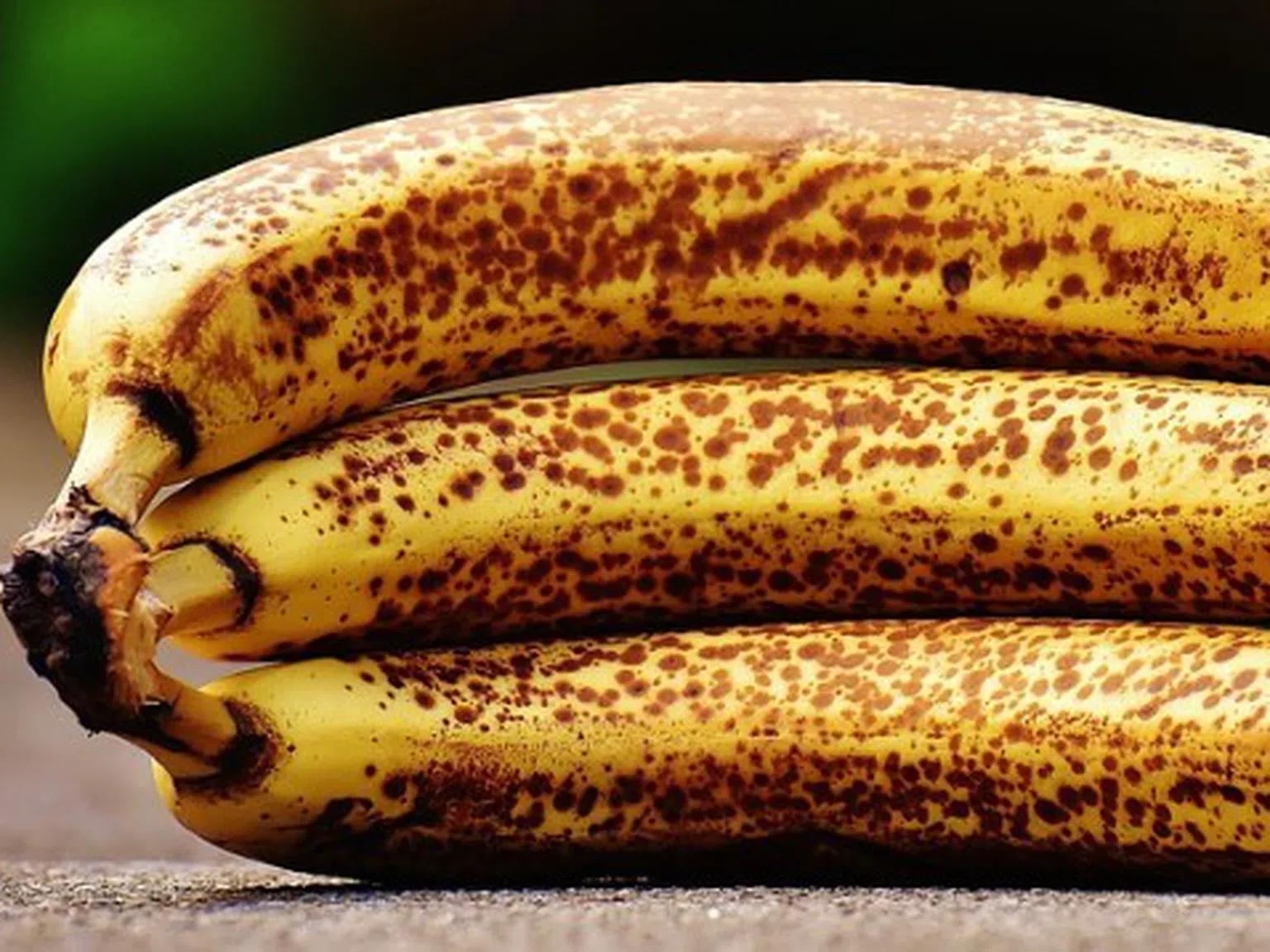 Не ги хвърляйте: почернелите банани почистват артериите и предпазват от рак